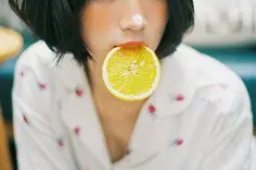 人民锐评痛批！诋毁袁隆平的网红被刑拘：无底线逐利终会摔惨